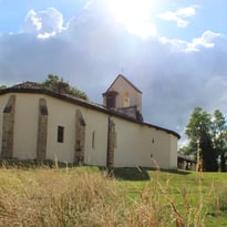 Balade et visite : "Ousse-Suzan, entre fontaines guérisseuses et chapelle romane"