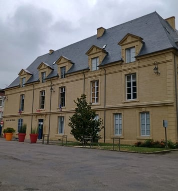 Visite commentée de l'ancien palais épiscopal aujourd'hui devenu Hôtel de Ville
