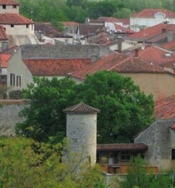Visite bilingue de la ville de Roquefort (français-gascon)