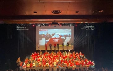 Tous en scène, par l'association Ensemble