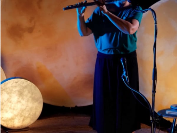 Concert - Ici la Bas Émily Décla