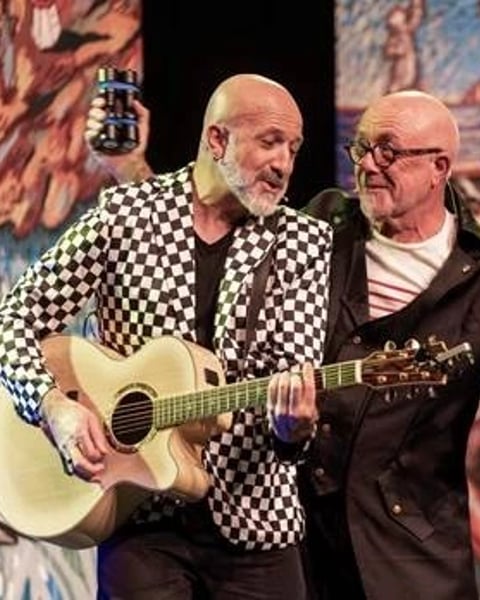 Spectacle familial : Plume l'oiseau chanteur