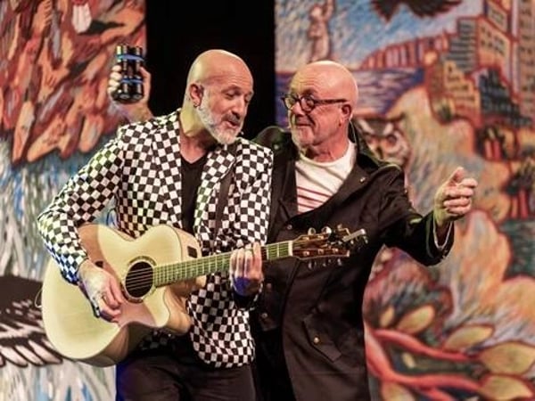 Spectacle familial : Plume l'oiseau chanteur